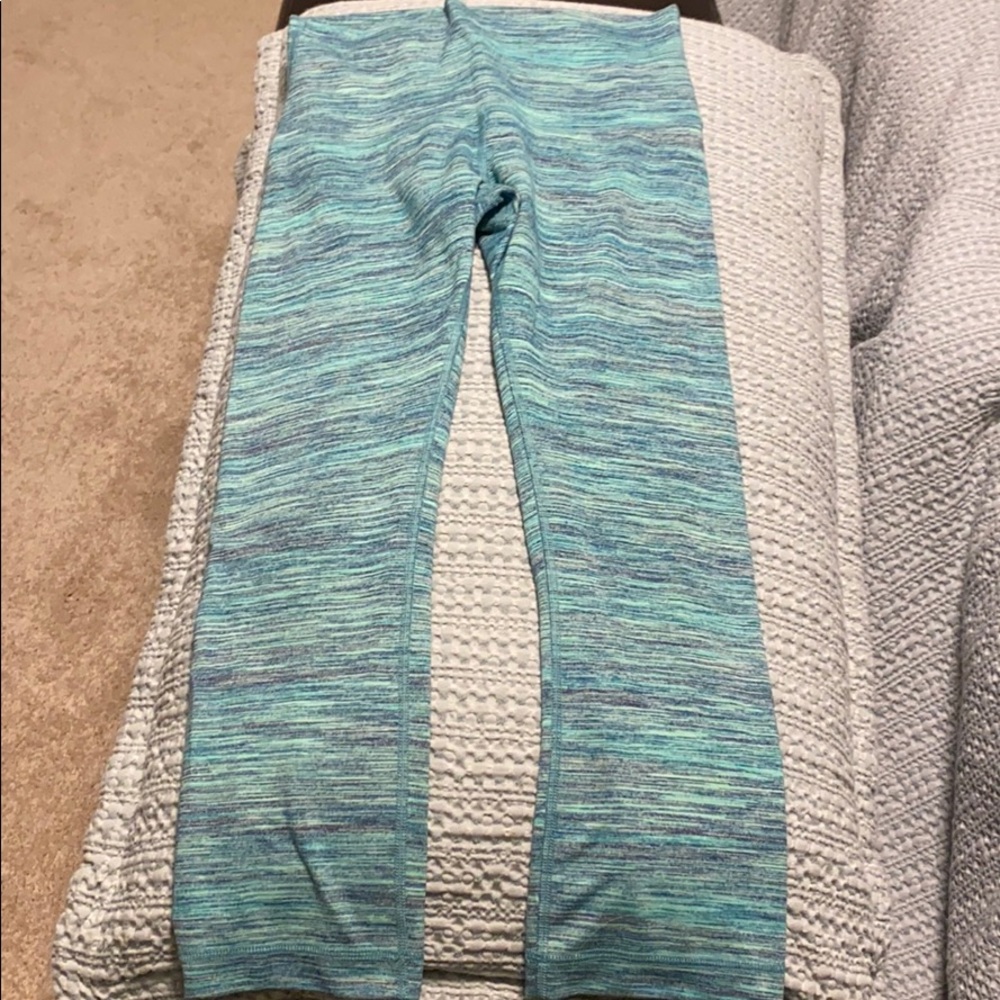 Lululemon high rise crop leggings
